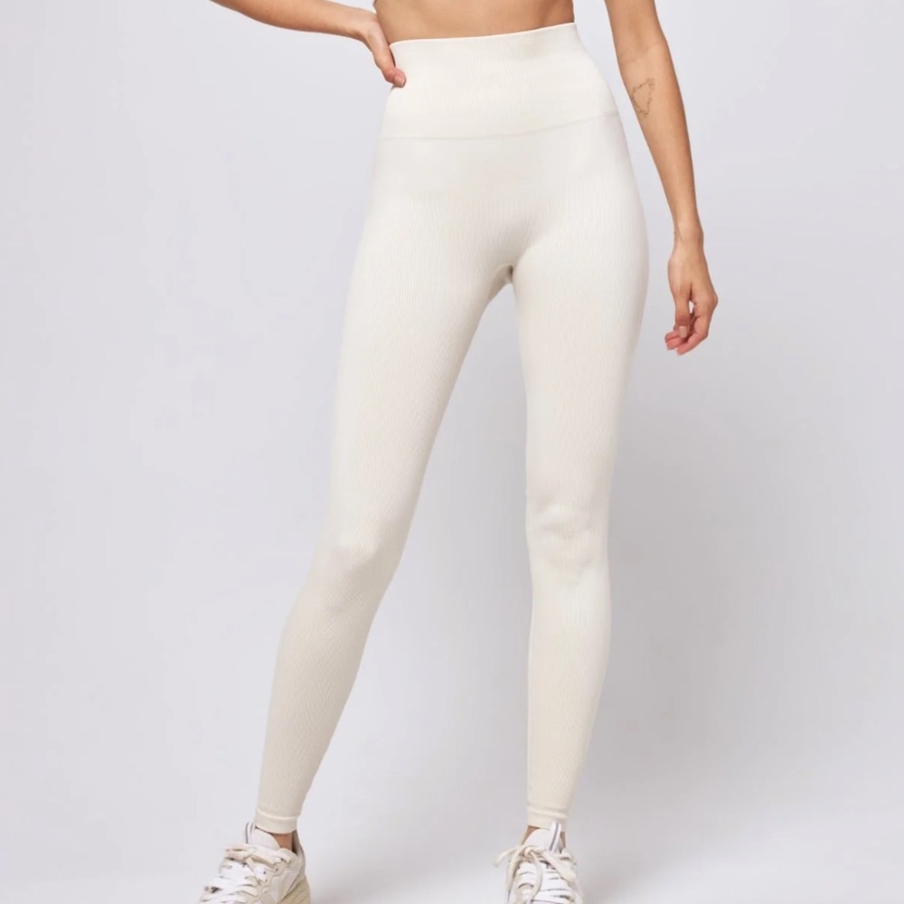 SOLD - L*Space Work It Legging in Bone